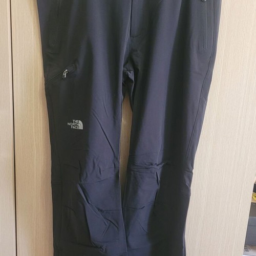 The North Face Apex hiking pants size 38, stretch fabric