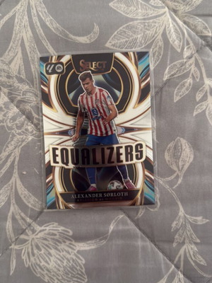 2025-26 Panini Select La Liga Alexander Sorloth #2 Equalizers Silver Prizm card like new