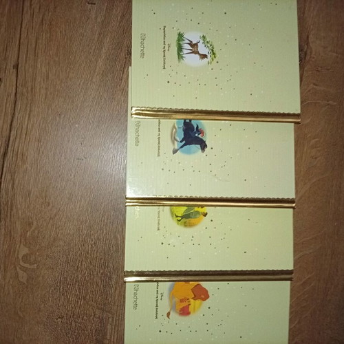 Disney children's books pack of 4, like new, Greek