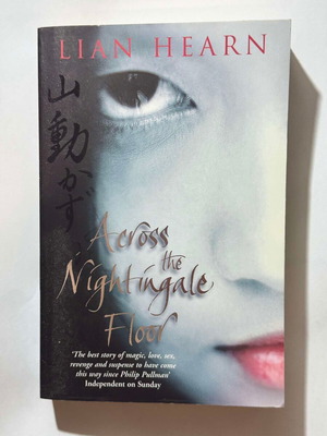 Across the Nightingale Floor μεταχειρισμένο βιβλίο στα Αγγλικά
