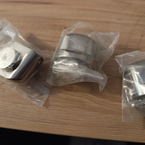 Metal door stops pack of 3 new magnetic