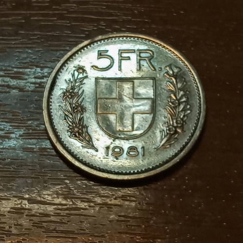Swiss 5 franc coin 1981 like new