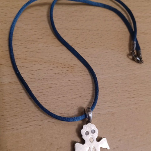 Silver Ghost Pendant 9.25 used