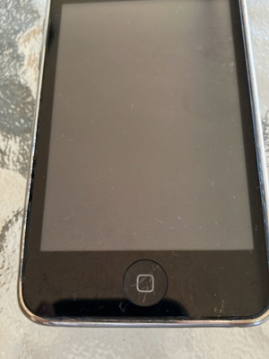 iPod Touch 2 used with original power cable