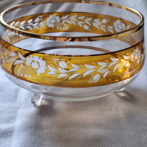 Crystal bowl with amber taillé border like new