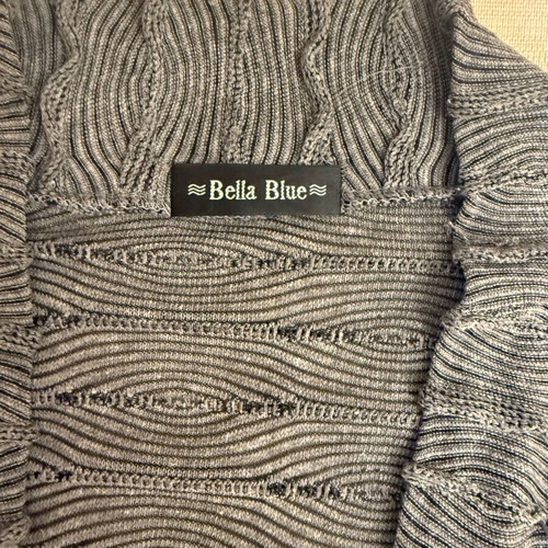 Asymmetric gray cardigan like new, one size with belt