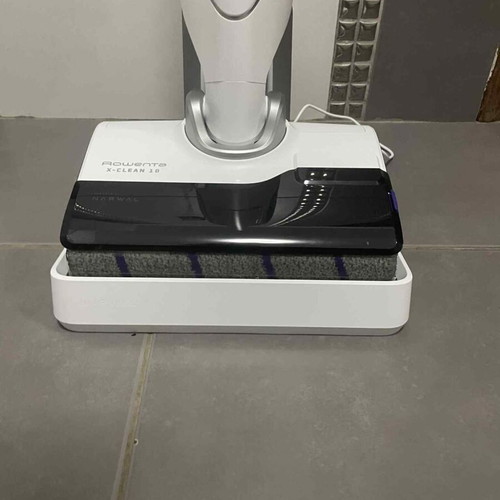 Rowenta X Clean 10 Wet & Dry stick vacuum cleaner new