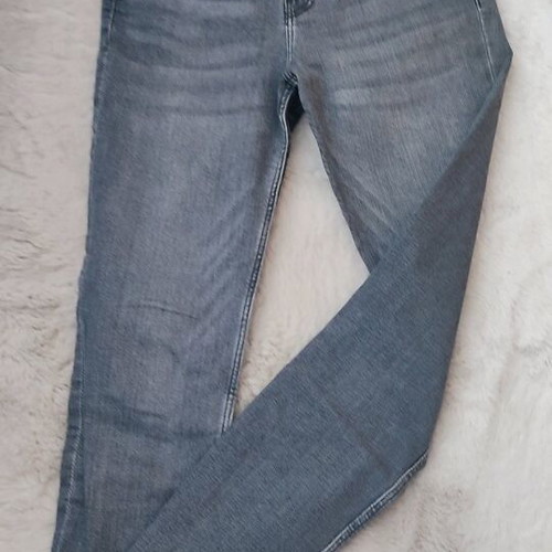 Zara gray elastic jeans new, size 40
