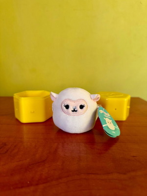 MicroMallows by Squishmallows Lily like new, capsule with plush toy