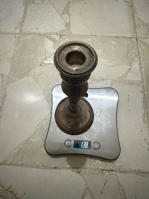 Silver candlestick used, weight 138g