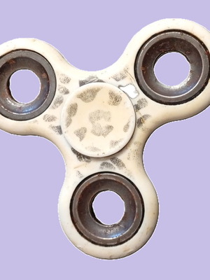 Hand spinner used with some rust on metal parts