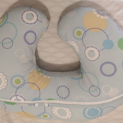 Chicco Boppy nursing pillow with washable cotton cover