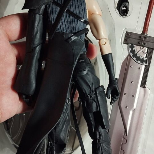 Final Fantasy 7 Advent Children Play Arts Figures Cloud