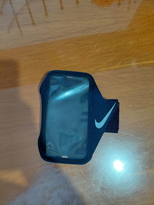 Nike Lean Plus armband like new, black, adjustable Velcro