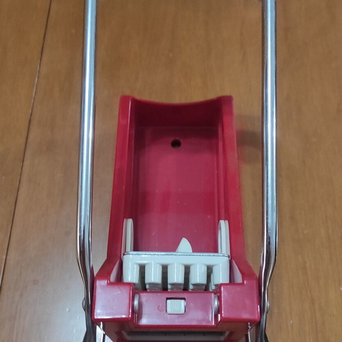Potato cutter red like new