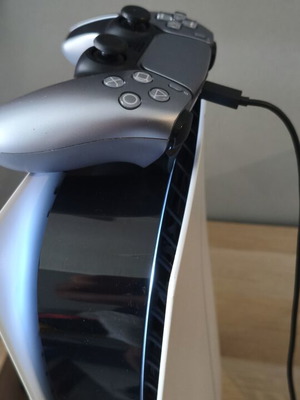 PlayStation 5 Disc Edition 1TB σαν καινούργιο, fw 11.20