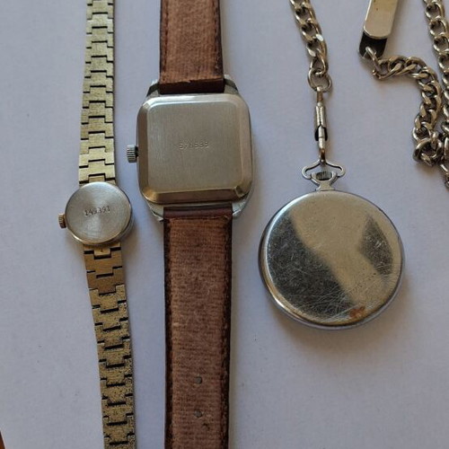 Zaria, Caika, Raketa mechanical watches used, set of three