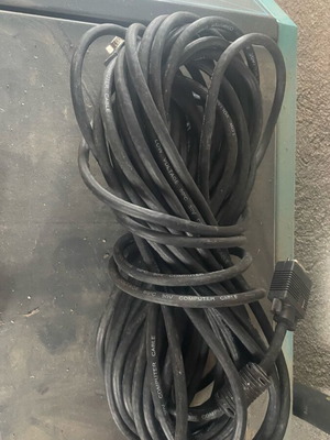 Screen connection cable like new, approximately 20m length