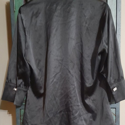 Cinema Zinas Satin Set like new with gift bag, size M