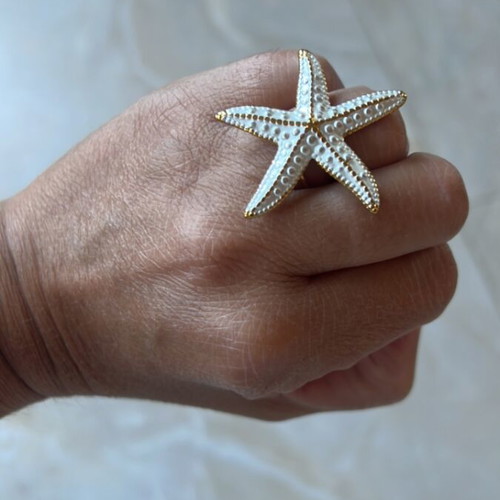 Starfish ring, adjustable, white and gold