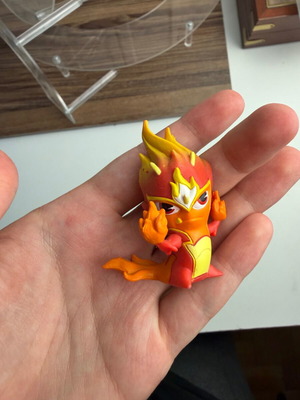 Slugterra Fire Elemental Slug figure