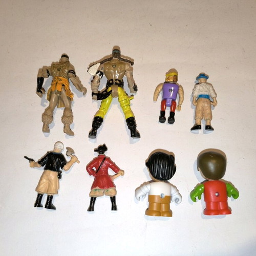 Package of various figures used