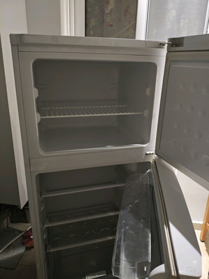 Refrigerator like new, lightly used