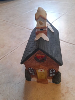 Small temple house decorative item