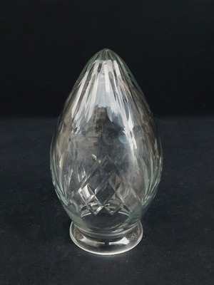 Crystal lamp glass with engraved designs like new