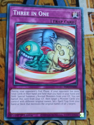 Three In One Yu-Gi-Oh! Trap κάρτα σαν καινούργιο