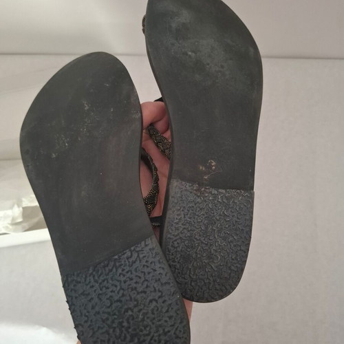 Sofia Manta Black Rocks leather flat sandals size 41 like new