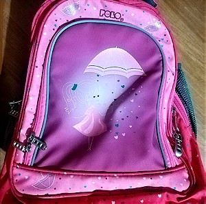 Πωλειται σχολική τσάντα
