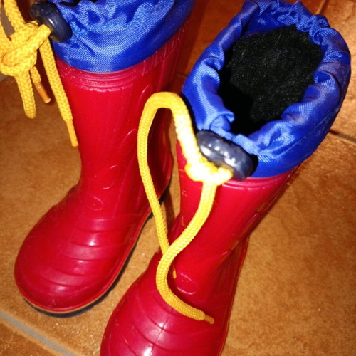 Galotses size 23 like new, blue and red