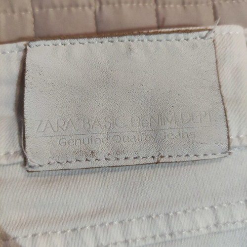 Zara white jeans like new with rips size S