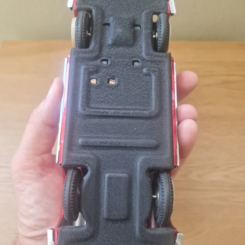 MF772 open race car model used