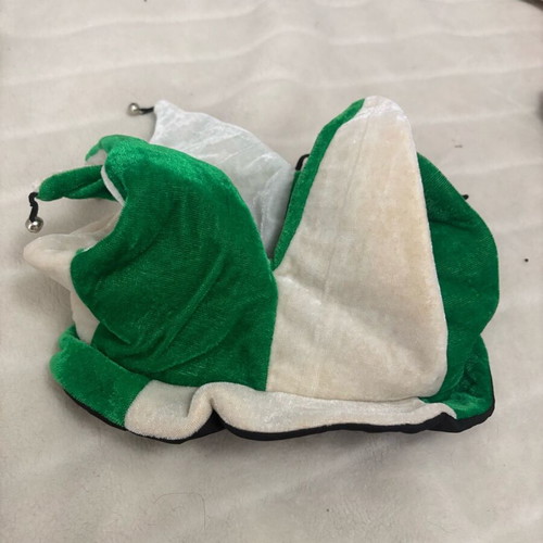 Carnival hat like new, white-green with slight fading