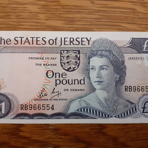 Jersey 1 Pound 1976 like new