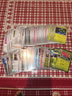 Pokémon cards from Phantasmal Flames set, like new, 101 single cards