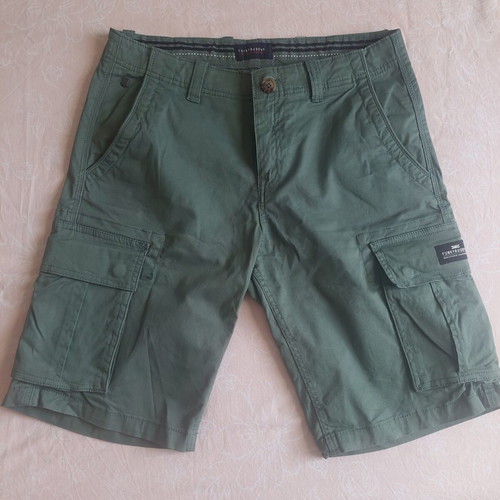 Funky Buddha men's cargo shorts new, khaki green, size 30 US