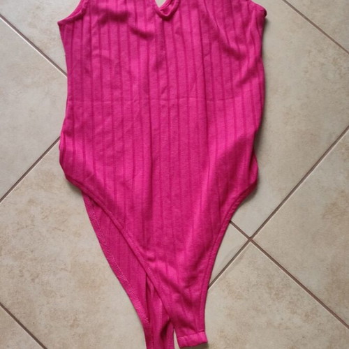 Zara bodysuit used, fuchsia, size M