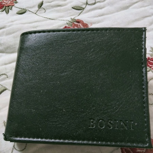 Bossini men's wallet black like new
