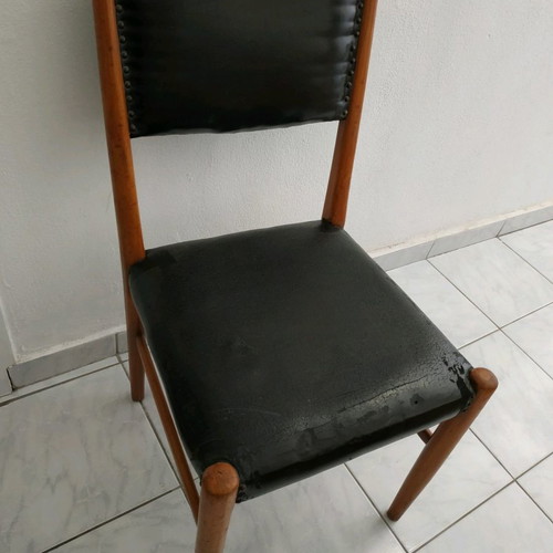 Office chair used in very good condition
