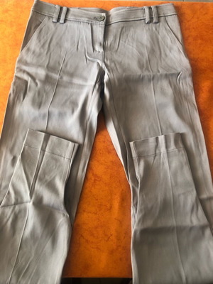 Branded unisex pants like new, size small