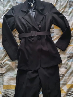 Κοστούμι μαύρο μεταχειρισμένο, made in Italy, μέγεθος Large
