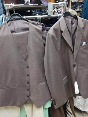 Endeson Fashion Brown Men's Suit new, jacket vest trousers