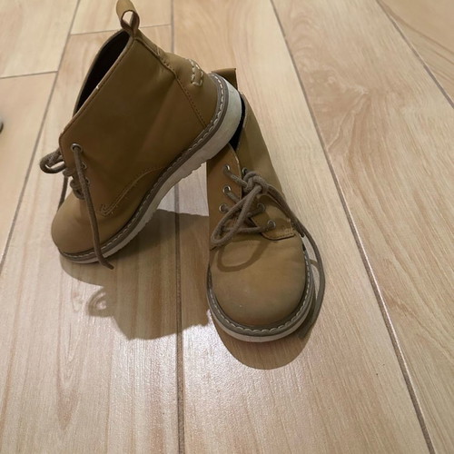 H&M kids boots used, size 28, tan color