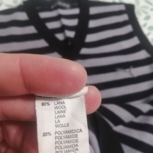 Men's striped vest gray and black like new, size M/L