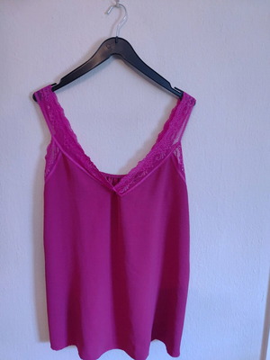 Women's top blouse with lace straps, magenta