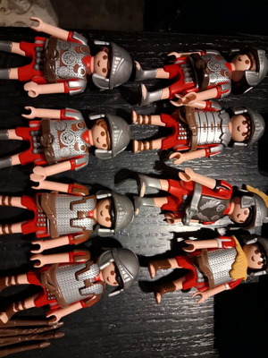 Στρατιώτες Playmobil Ρωμαίοι καινούργιο, σετ 8 στρατιωτών με ασπίδες και ξίφη