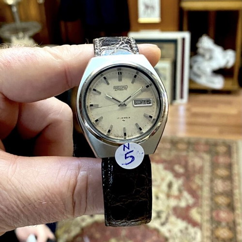Seiko 5 vintage automatic watch collection used